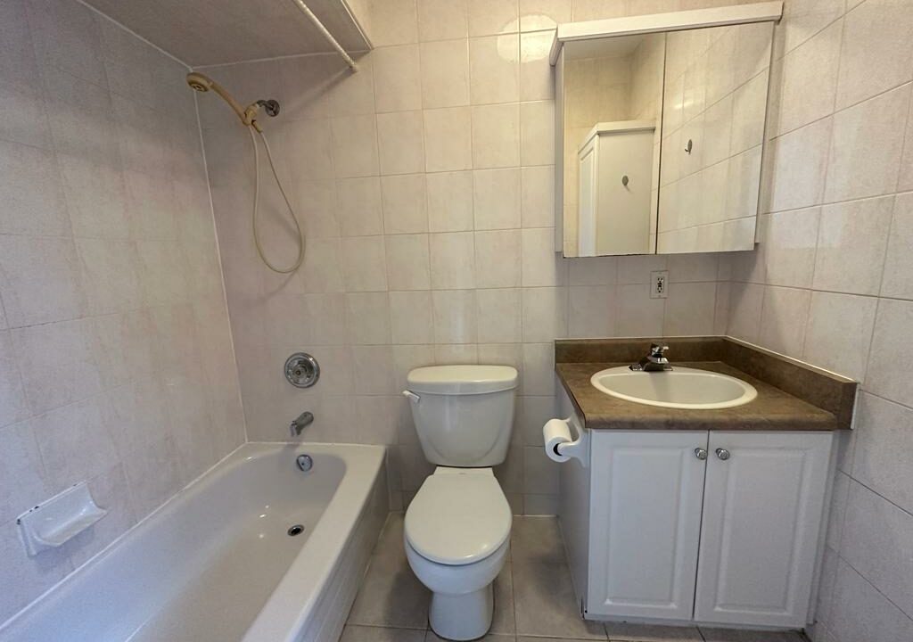 WhatsApp Image 2023-12-06 at 12.56.10 (2)